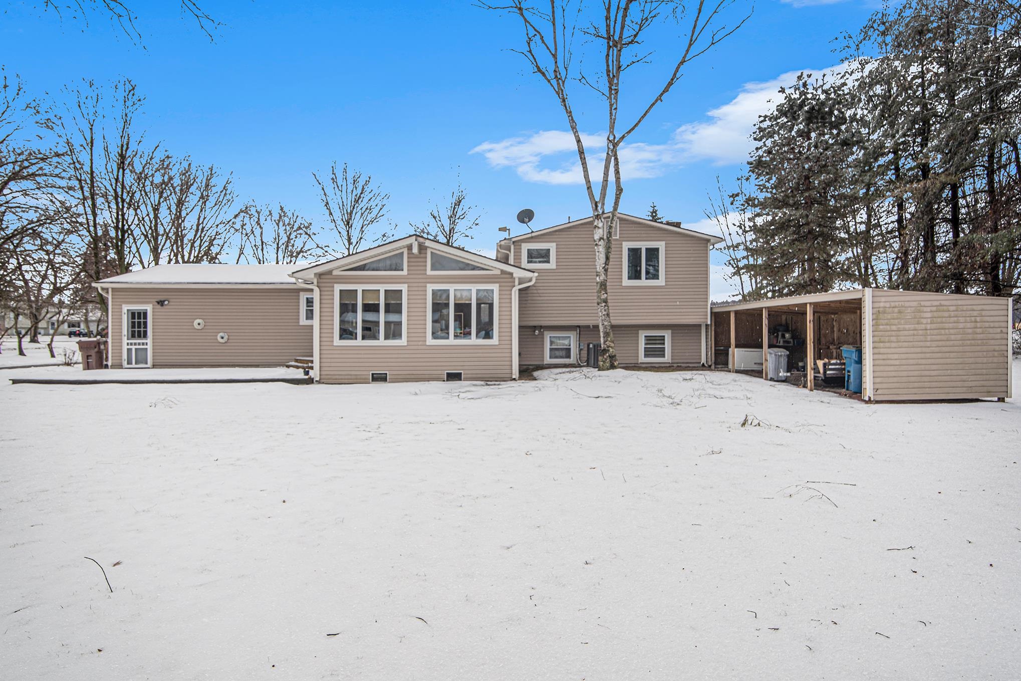 10276 West Frances Road Flushing, MI 48433 - Photo 30 of 45 50102534-29.JPG