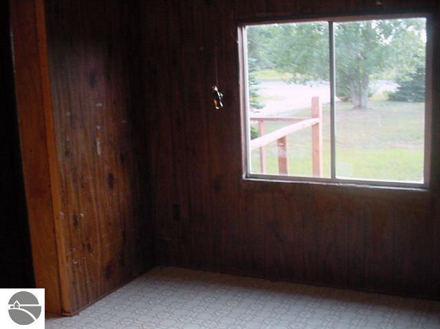 6207 Puffer Road Southwest South Boardman, MI 49680 - Photo 8 of 11 1707604-7.JPG