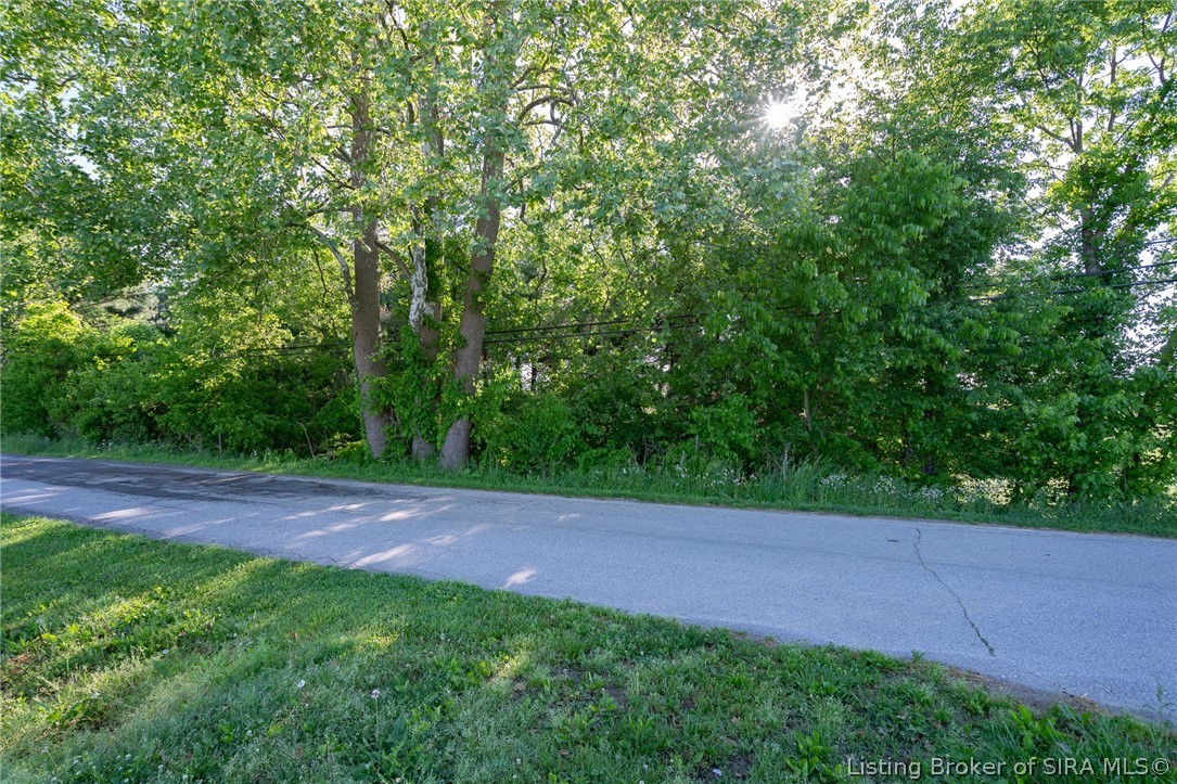 5 Starlight Road Floyds Knobs, IN 47119 - Photo 2 of 11 Gallery Image 2