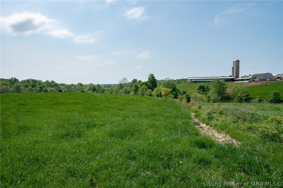 5 Starlight Road Floyds Knobs, IN 47119 - Photo 4 of 11 Gallery Image 4