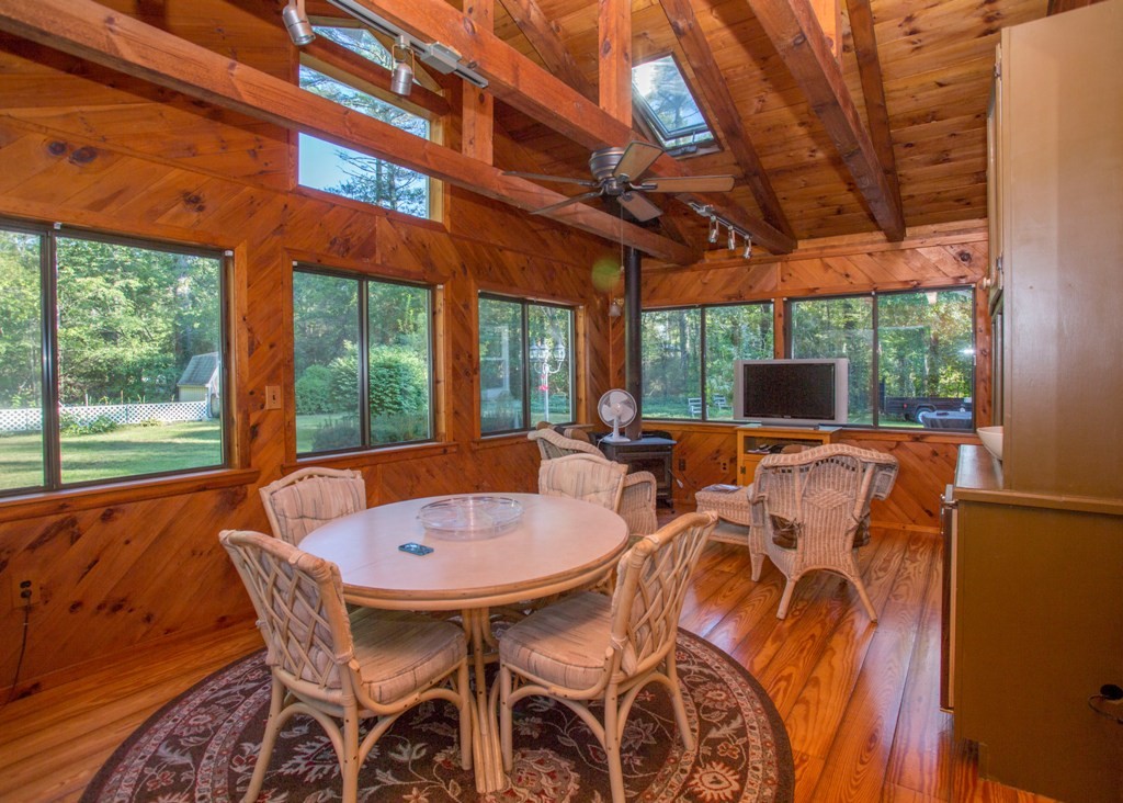 138 Sarah Sherman Road Rochester, MA 02770 - Photo 13 of 30