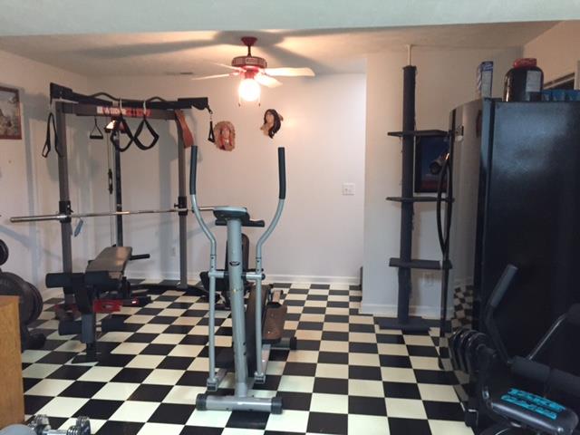176 Lamb Road Rockvale, TN 37153 - Photo 9 of 19 Man Cave/ Basement with Private Bath and Entrace & One Car Garage.