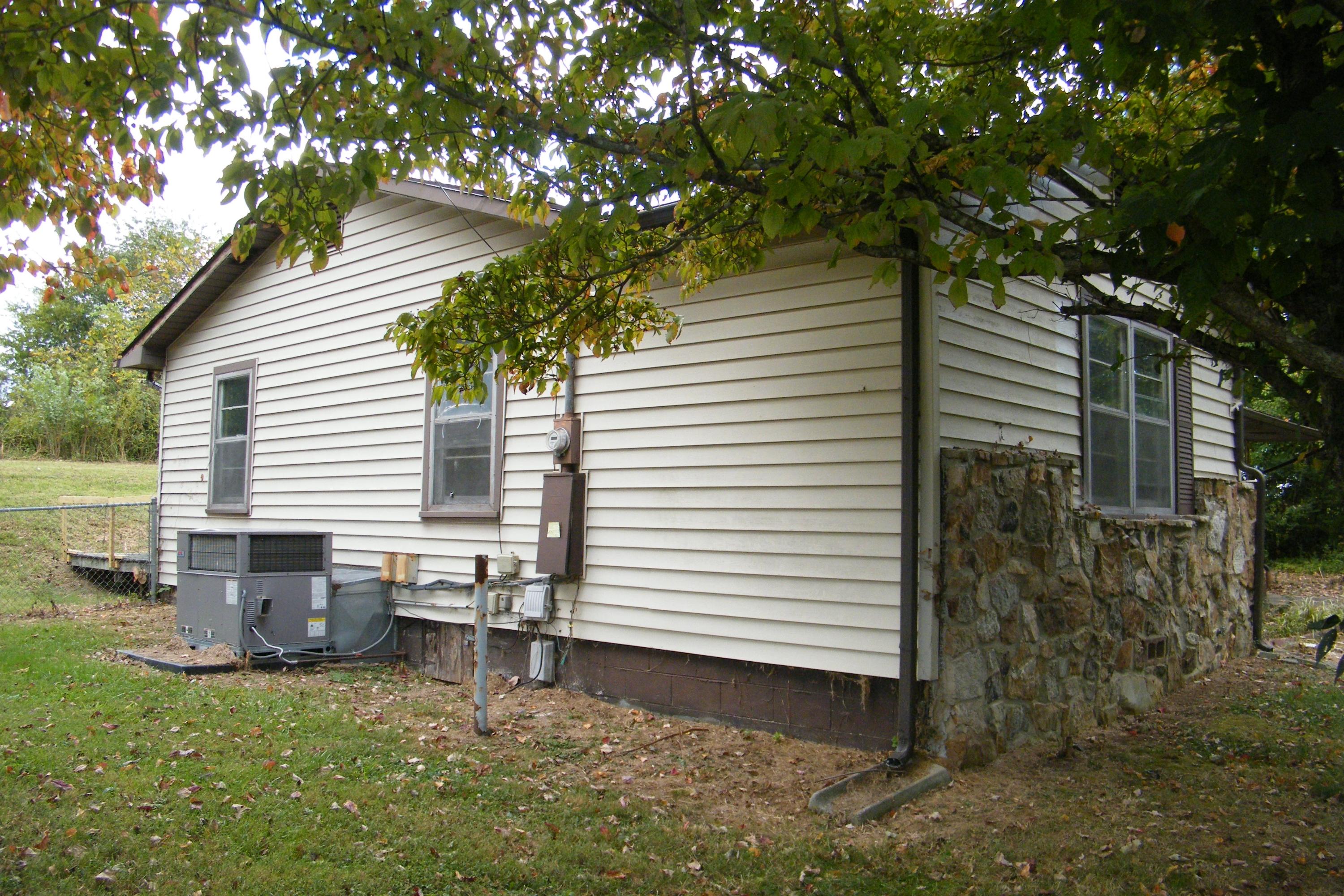 5838 Loudon Ridge Road Lenoir City, TN 37771 - Photo 7 of 10 side1