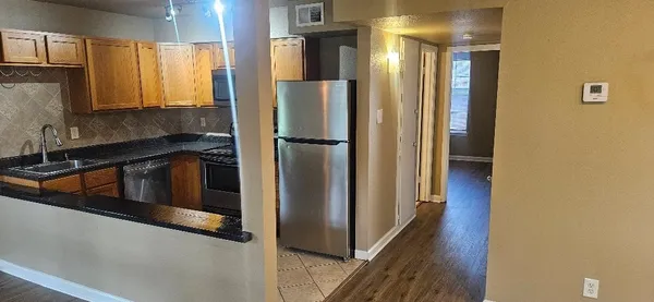 $1,700 | 8941 Gaylord Drive, Unit 209, Hedwig Village, TX 77024