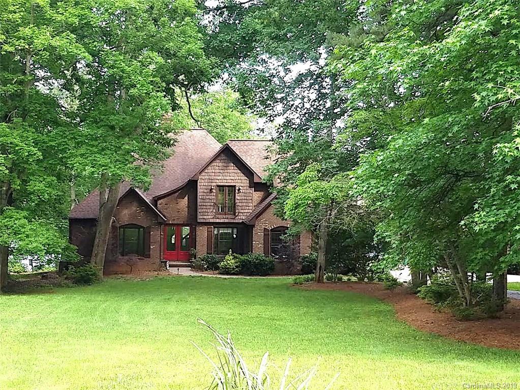 256 Lakeview Road Mocksville, NC 27028 - Photo 3 of 33 Gallery Image 3