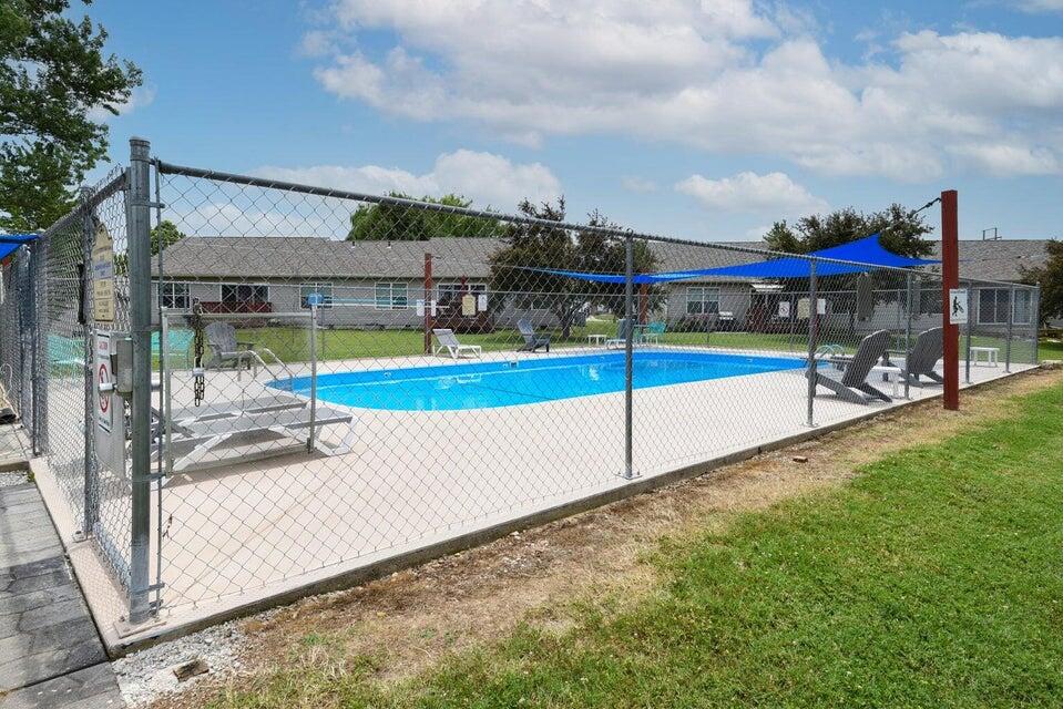 495 Van Buren Road Branson, MO 65616 - Photo 32 of 33 Pool