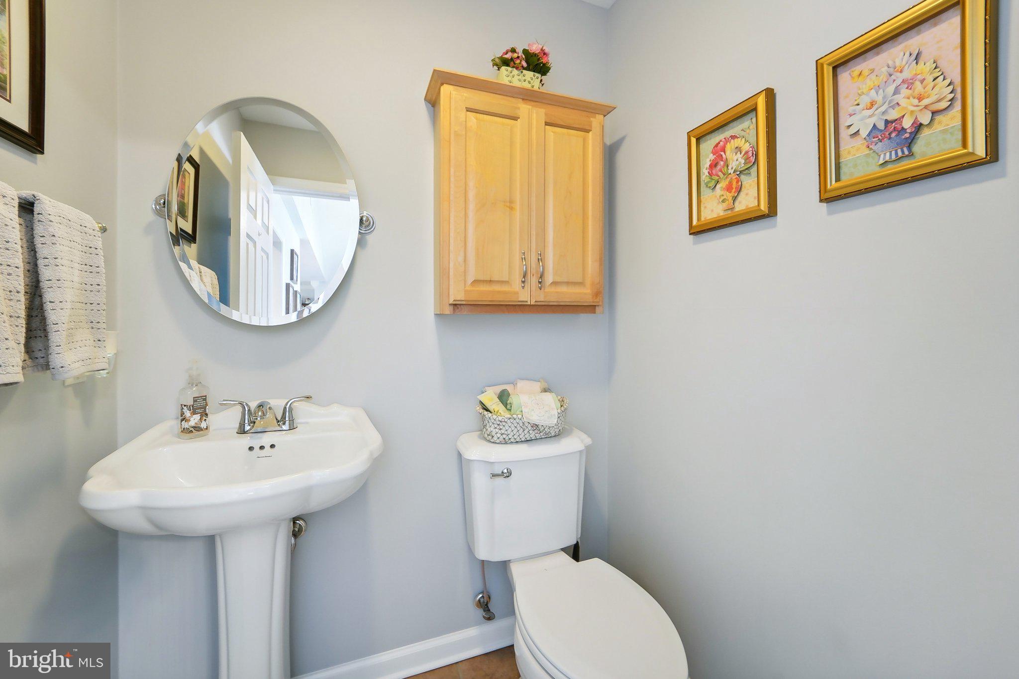 2715 Coon Club Road Westminster, MD 21157 - Photo 11 of 42 Powder Room
