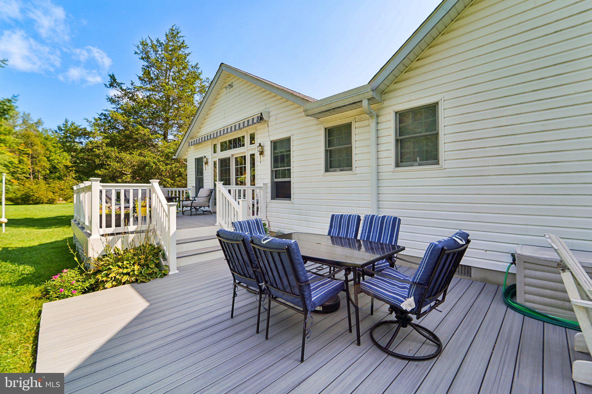 2715 Coon Club Road Westminster, MD 21157 - Photo 38 of 42 Second Deck