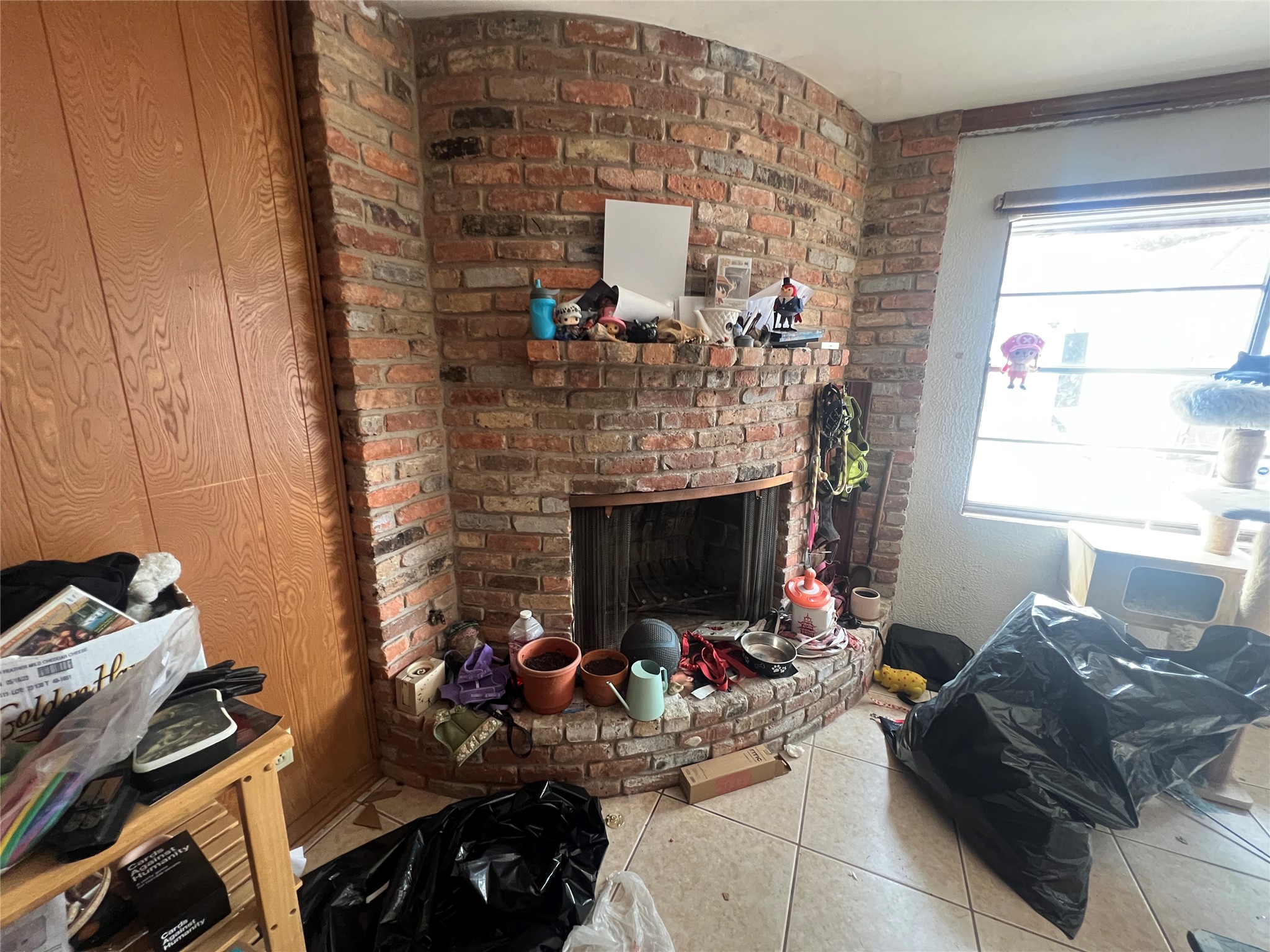 6023 Lattimer Drive Houston, TX 77035 - Photo 10 of 15 a living room with furniture and a fireplace