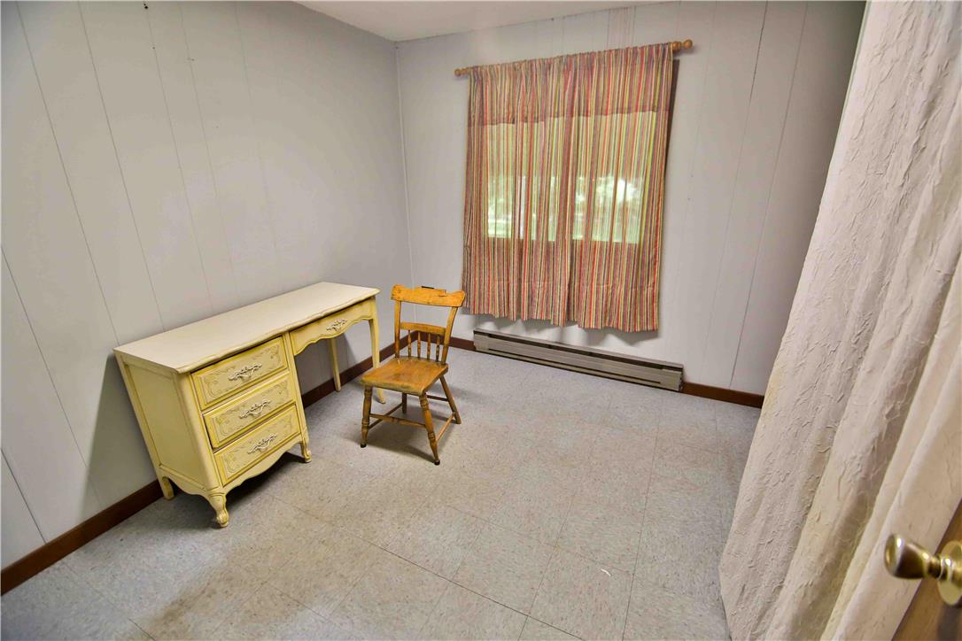 8 Cross Rds Drive Jim Thorpe, PA 18229 - Photo 16 of 32 The fourth bedroom or maybe use it as a play room or office.