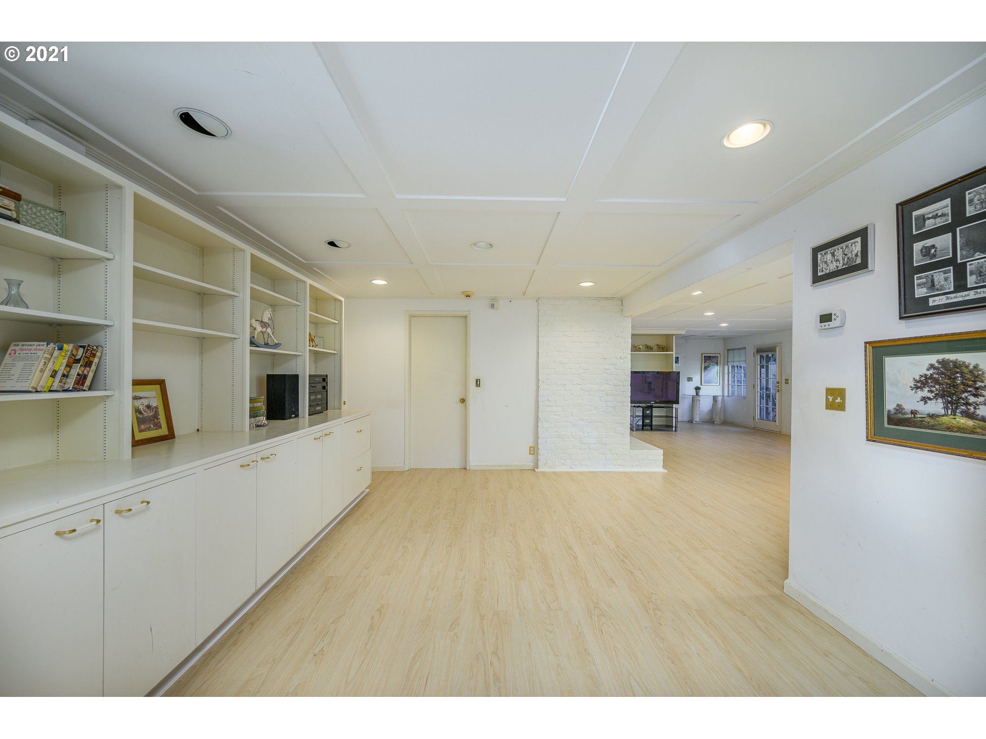 10875 Northwest Rainmont Road Portland, OR 97229 - Photo 21 of 32 Gallery Image 21