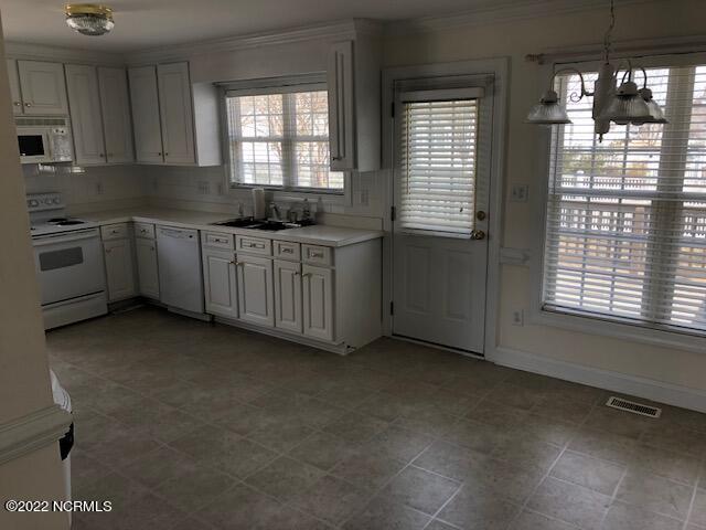 4713 Hudson Road Northwest Wilson, NC 27896 - Photo 3 of 11 KITCHEN
