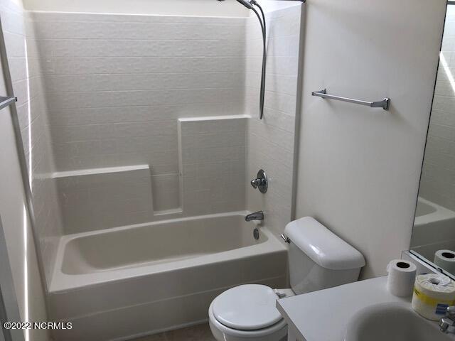 4713 Hudson Road Northwest Wilson, NC 27896 - Photo 7 of 11 HALL BATH