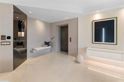 $4,250,000 | 19955 Northeast 38th Court, Unit 704, Aventura, FL 33180