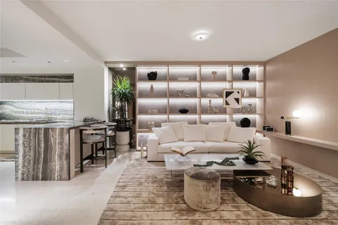 $4,250,000 | 19955 Northeast 38th Court, Unit 704, Aventura, FL 33180