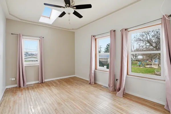 $215,000 | 2749 Broadway Street, Blue Island, IL 60406