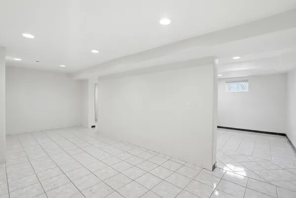 $215,000 | 2749 Broadway Street, Blue Island, IL 60406