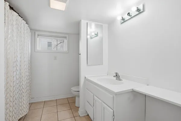 $215,000 | 2749 Broadway Street, Blue Island, IL 60406