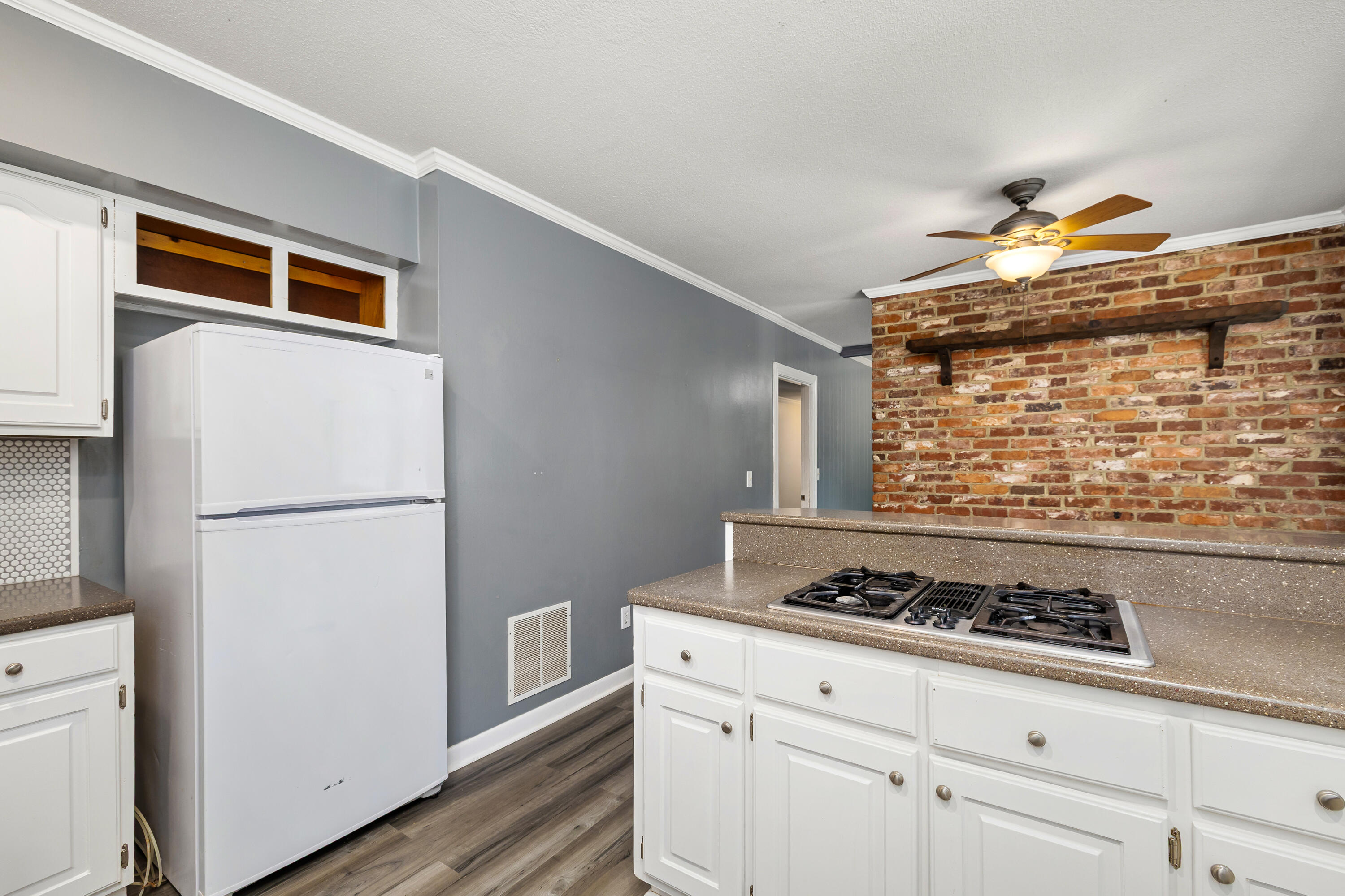 2107 Gin Branch Road Sumter, SC 29154 - Photo 13 of 48