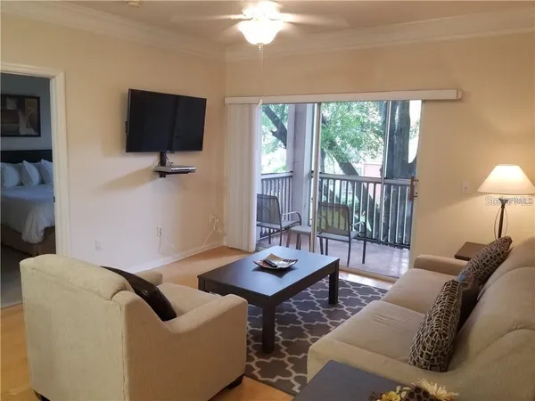 $2,495 | 4207 South Dale Mabry Highway, Unit 10207, Tampa, FL 33611