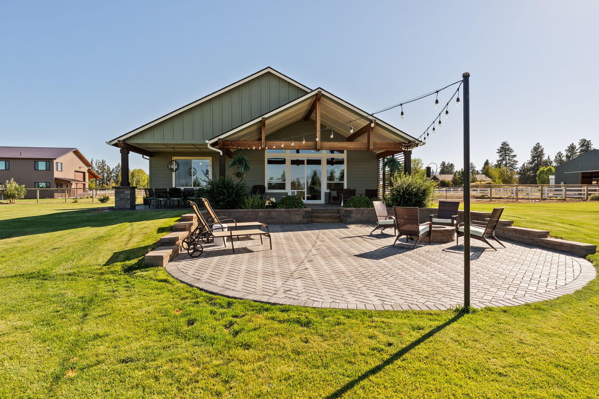 67276 Gist Road Bend, OR 97703 - Photo 37 of 62 86-web-or-mls-Riley Visuals-87