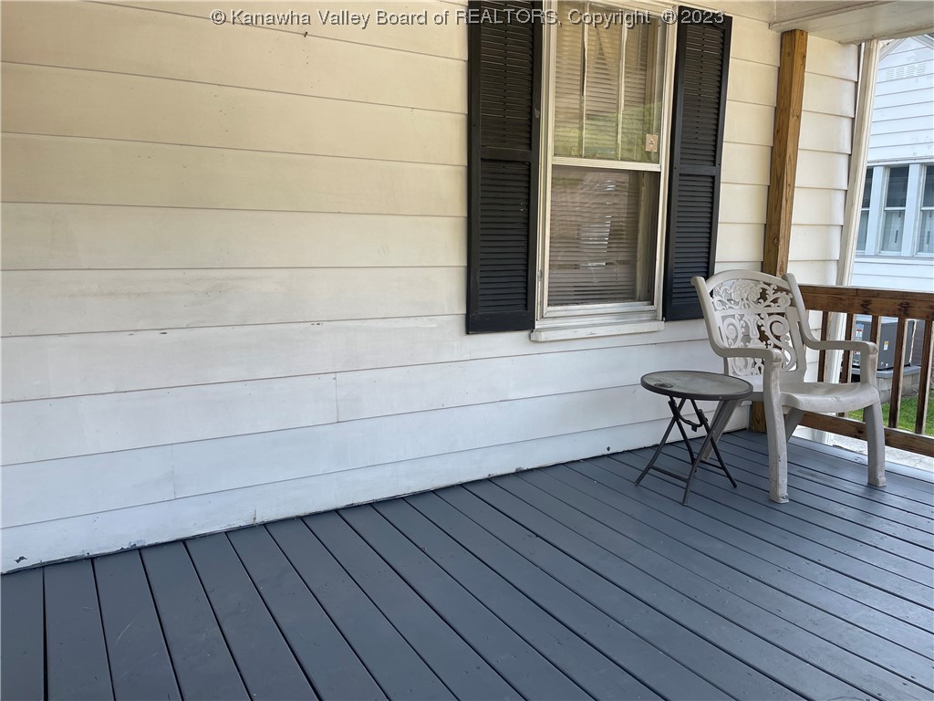 3217 Old Logan Road Logan, WV 25601 - Photo 13 of 20 Gallery Image 13
