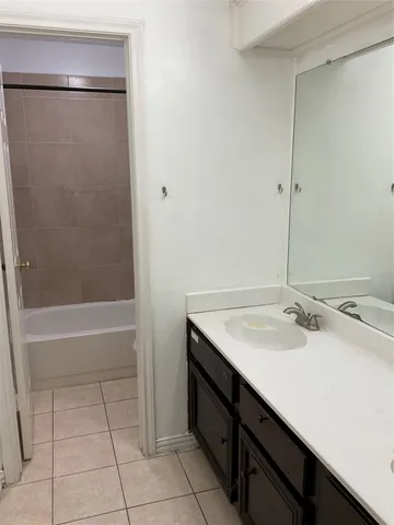 $2,500 | 3103 Ashford Bend Drive, Houston, TX 77082