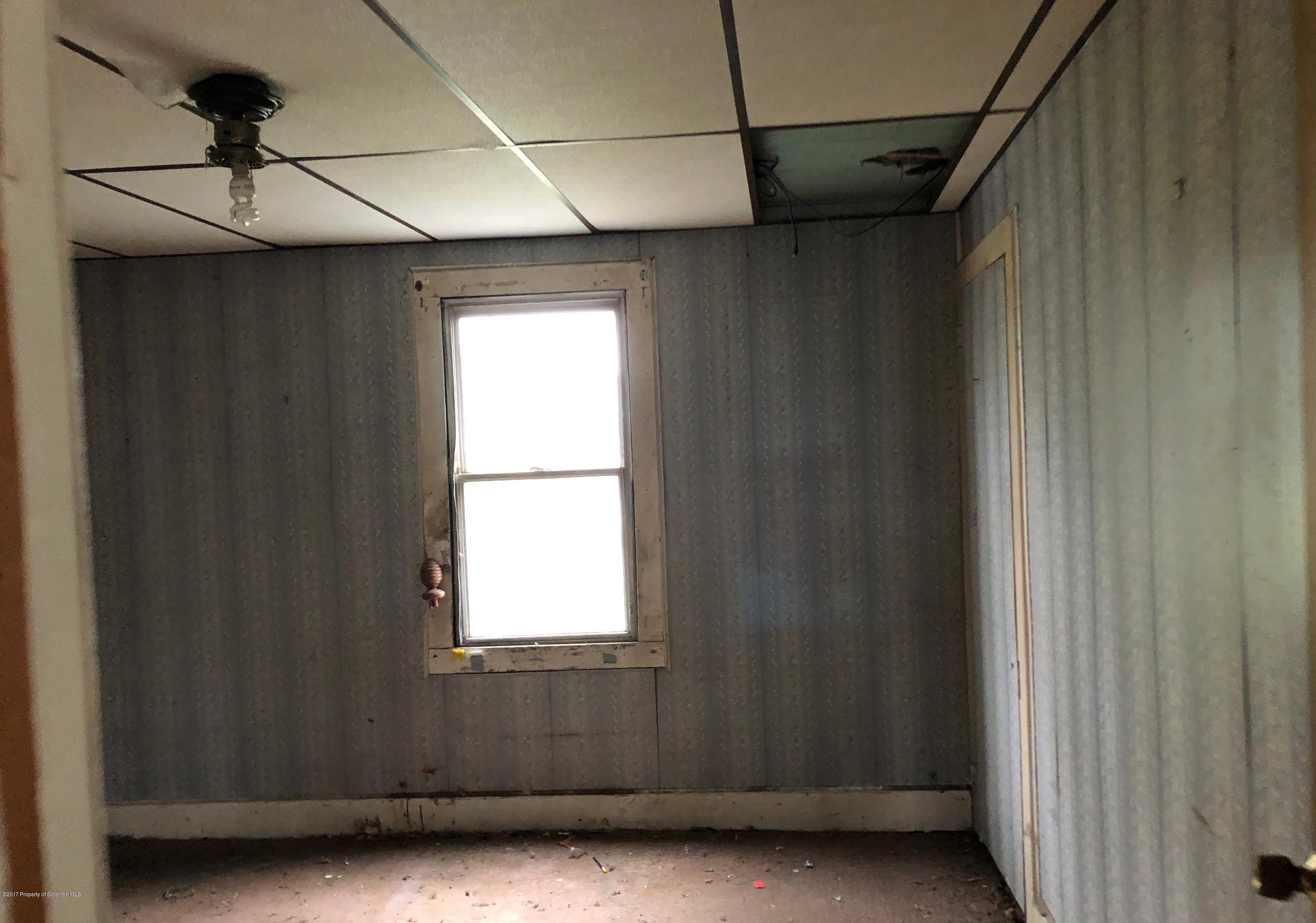 507 Hampton Street Scranton, PA 18504 - Photo 13 of 13 Gallery Image 13