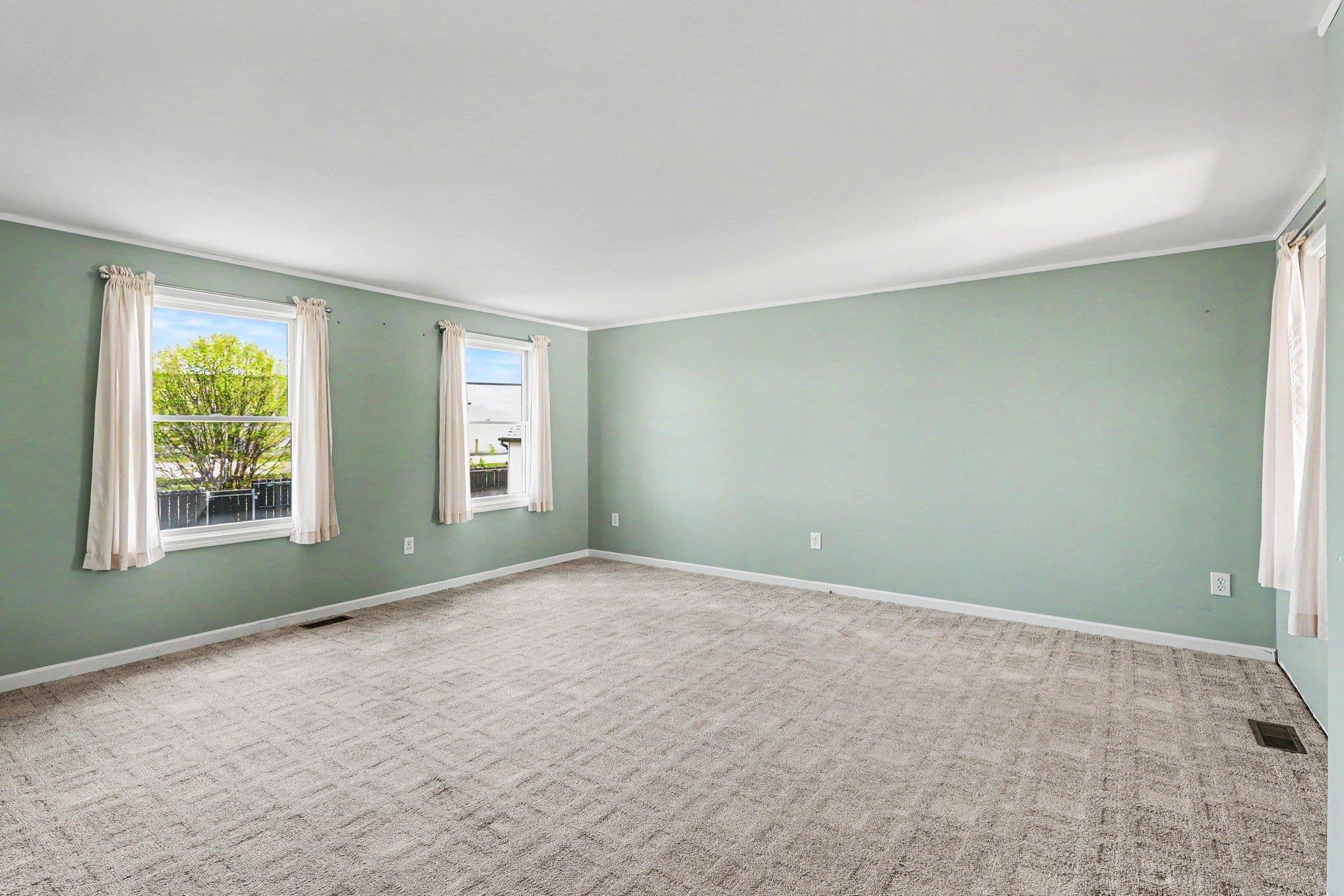418 Cambridge Street Bay City, MI 48708 - Photo 5 of 26