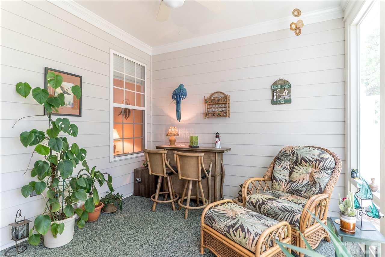 10423 Dapping Drive Raleigh, NC 27614 - Photo 19 of 25 a living room with patio