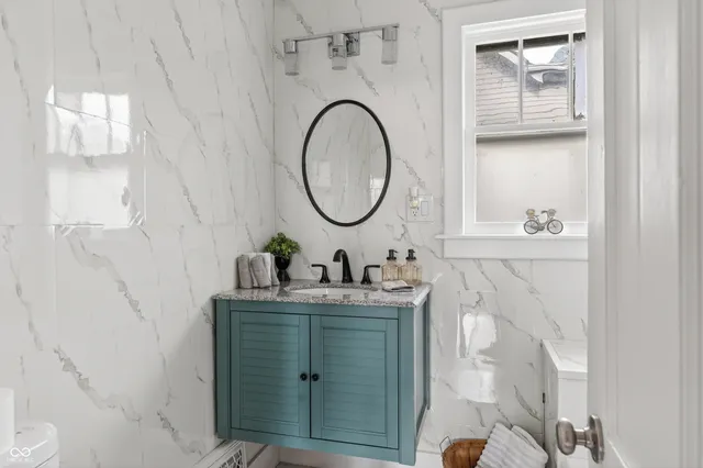 $202,900 | 602 North Harrison Street, Alexandria, IN 46001