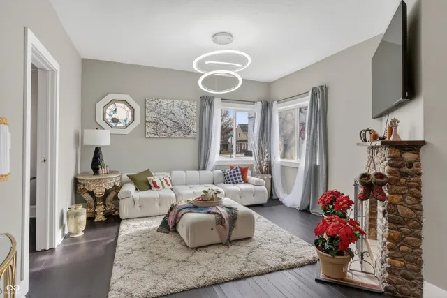 $202,900 | 602 North Harrison Street, Alexandria, IN 46001