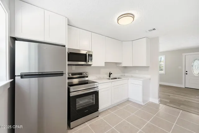 $199,900 | 2204 Edgewood Drive, Panama City, FL 32405