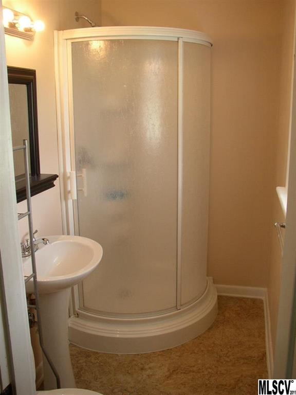 128 Icard Ridge Road Taylorsville, NC 28681 - Photo 3 of 11 Gallery Image 3