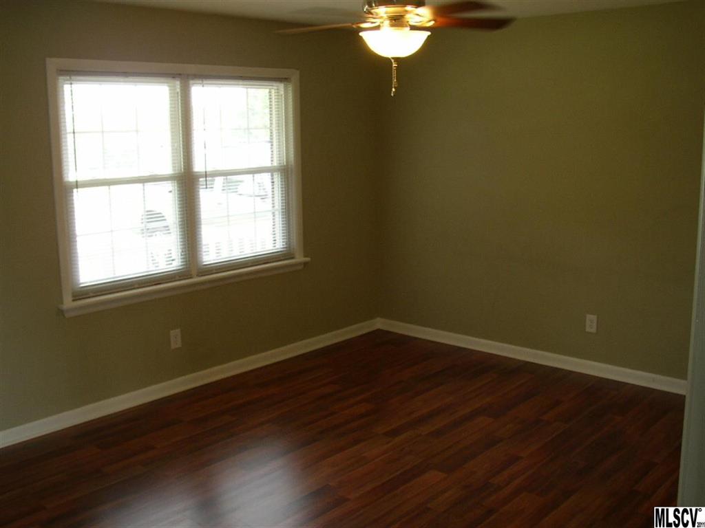 128 Icard Ridge Road Taylorsville, NC 28681 - Photo 6 of 11 Gallery Image 6