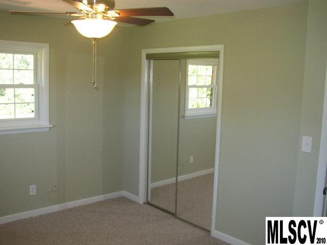128 Icard Ridge Road Taylorsville, NC 28681 - Photo 8 of 11 Gallery Image 8