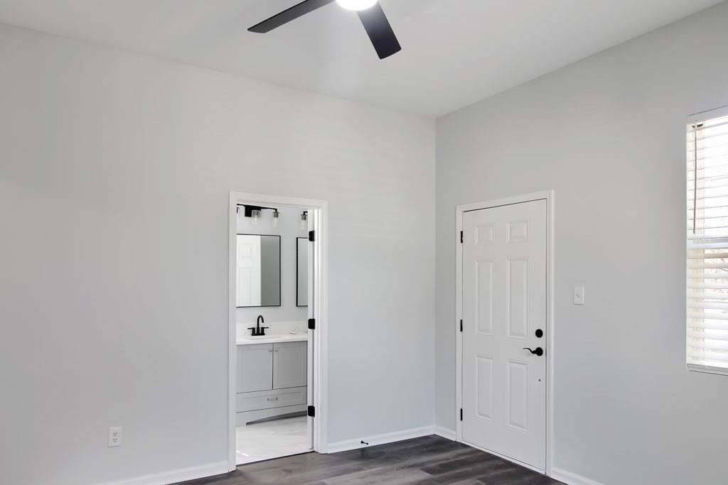 3087 Semmes Street East Point, GA 30344 - Photo 10 of 18