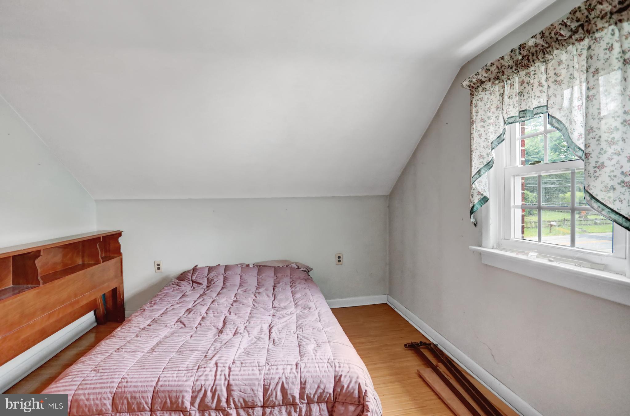 6204 Blue Ridge Avenue Harrisburg, PA 17112 - Photo 20 of 43 Bedroom Three