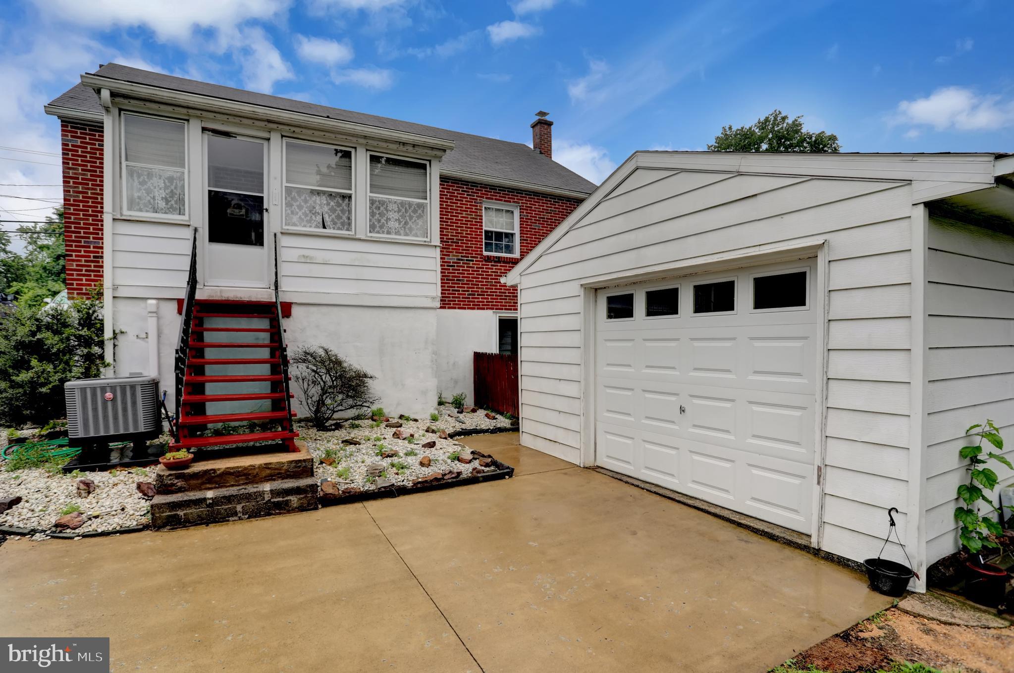 6204 Blue Ridge Avenue Harrisburg, PA 17112 - Photo 35 of 43 Detached One-Car Garage