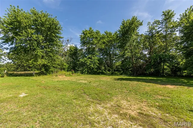 $330,000 | 19501 State Rte M, Edgar Springs, MO 65462