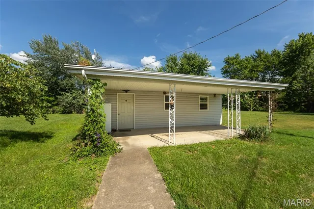 $330,000 | 19501 State Rte M, Edgar Springs, MO 65462