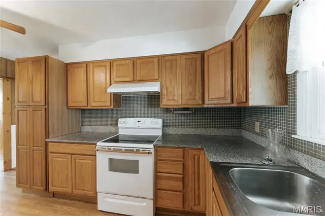 $330,000 | 19501 State Rte M, Edgar Springs, MO 65462