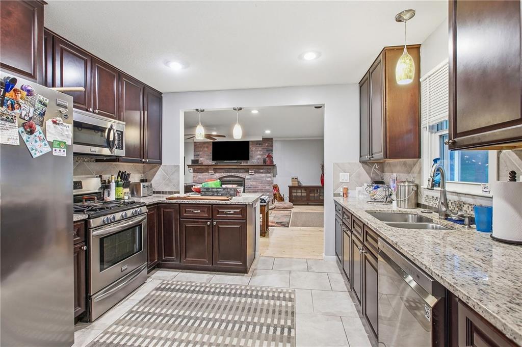 4340 Northwest Gleason Road Kansas City, MO 64151 - Photo 17 of 64 Gallery Image 17