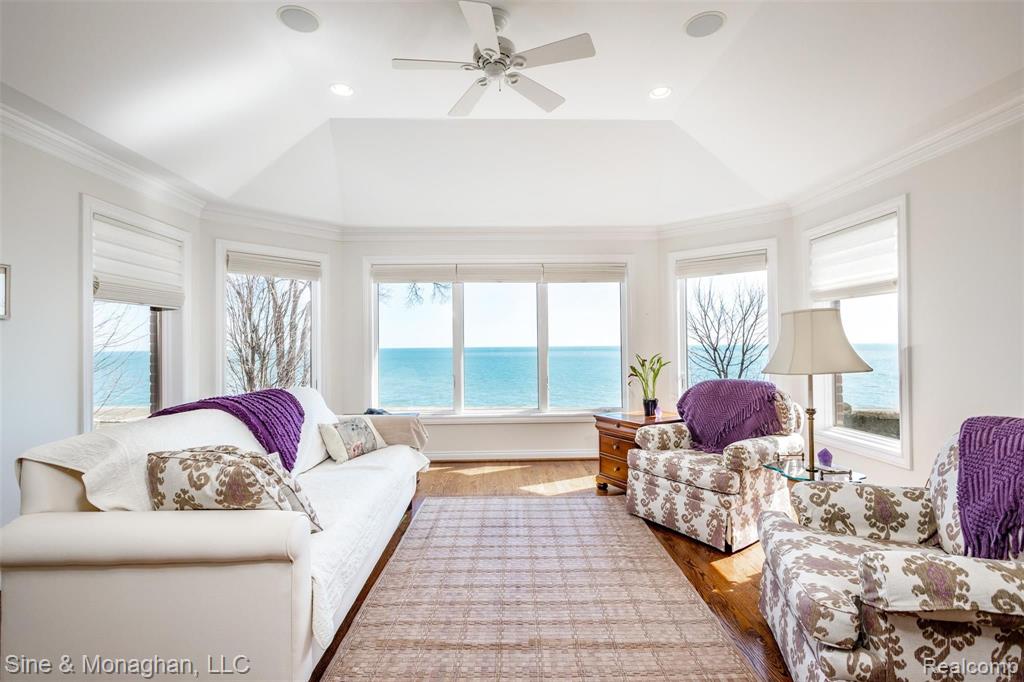 1020 Lake Shore Road Grosse Pointe Shores, MI 48236 - Photo 42 of 94
