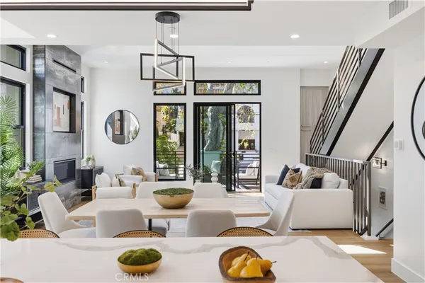 $1,879,000 | 2005 Mathews Avenue, Unit A, Redondo Beach, CA 90278
