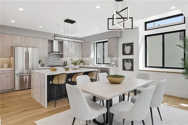 $1,879,000 | 2005 Mathews Avenue, Unit A, Redondo Beach, CA 90278