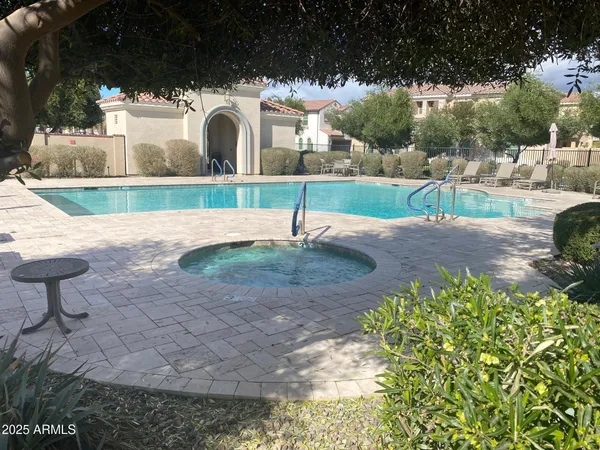 $2,800 | 1945 West Yellowstone Way, Chandler, AZ 85248