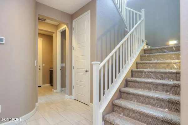 $2,800 | 1945 West Yellowstone Way, Chandler, AZ 85248