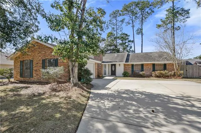 $325,000 | 511 Cross Gates Boulevard, Slidell, LA 70461