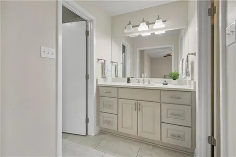 $325,000 | 511 Cross Gates Boulevard, Slidell, LA 70461